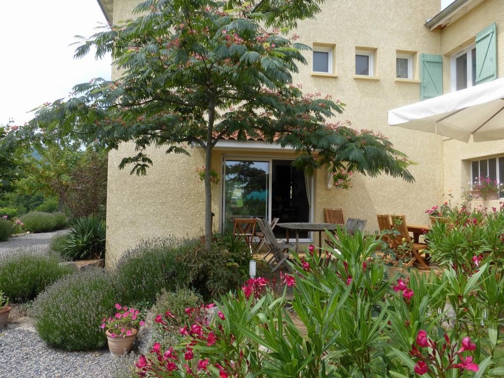 La Bergerie Bed & Breakfast Pollionnay Exterior photo